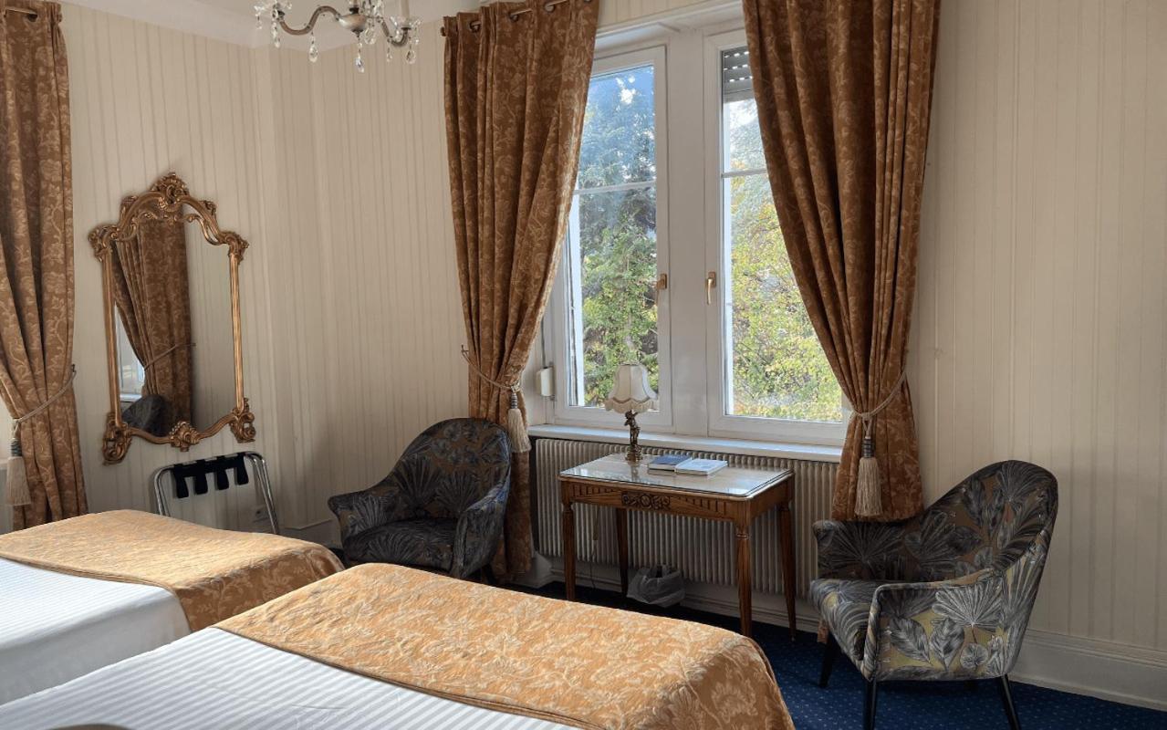 Hotel Restaurant Du Parc Thann Exteriör bild