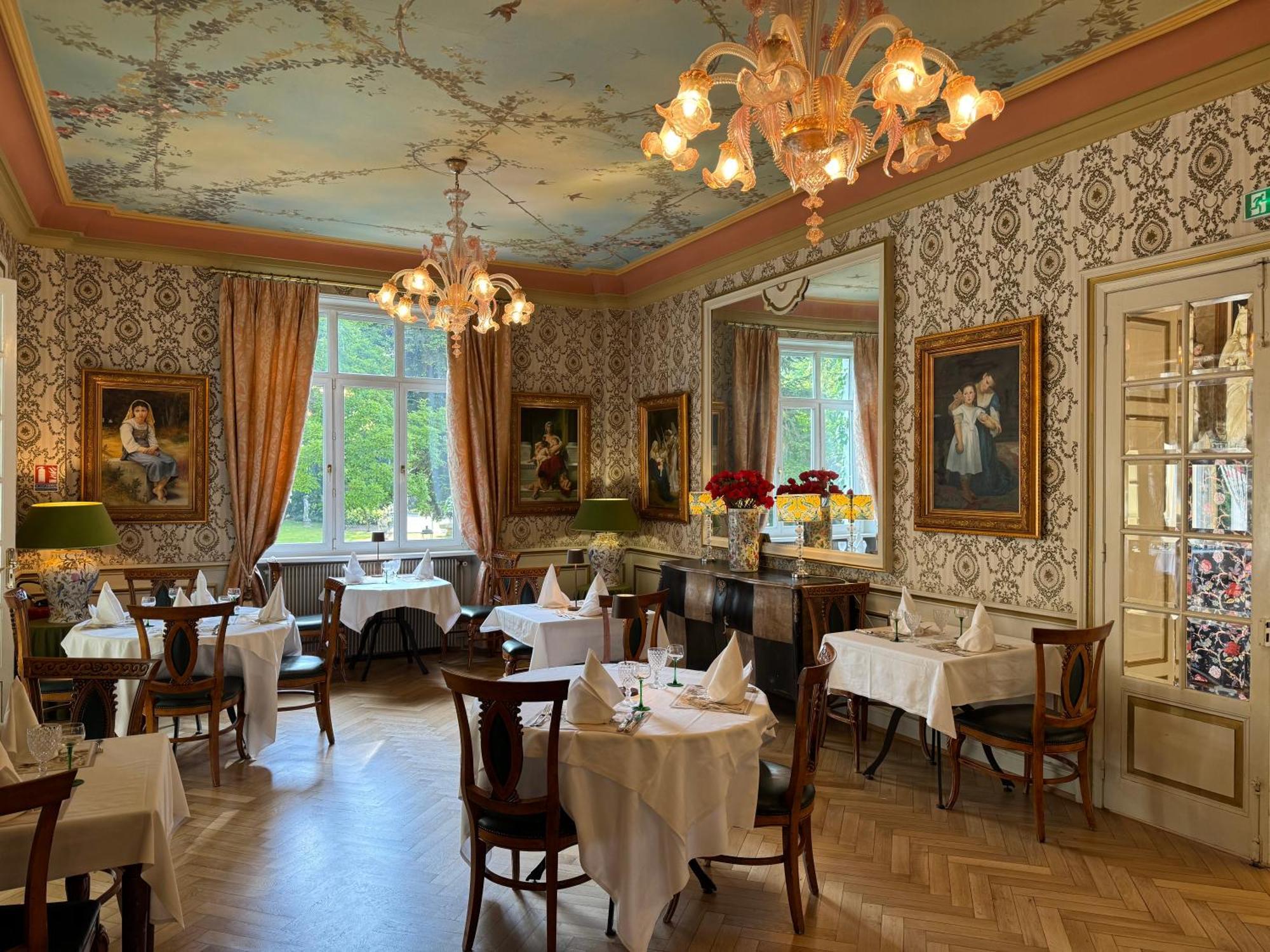 Hotel Restaurant Du Parc Thann Exteriör bild